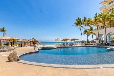 هتل Villa Del Palmar Puerto Vallarta