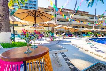 هتل Villa Del Palmar Puerto Vallarta