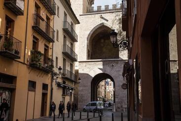 Pio Xii Apartments Valencia