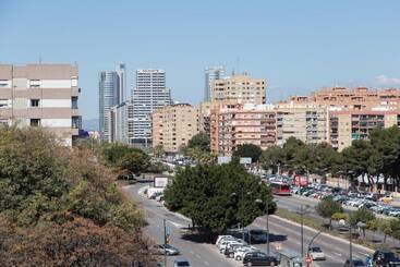 Pio Xii Apartments Valencia