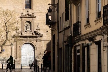 Pio Xii Apartments Valencia