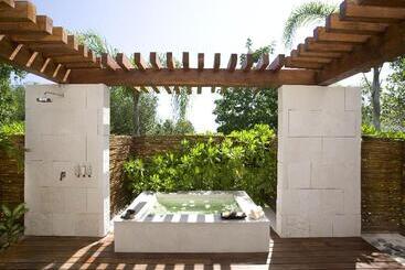 استراحتگاه Blue Diamond Luxury Boutique - All Inclusive Adults Only