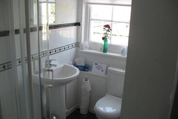 Rothmans B&b