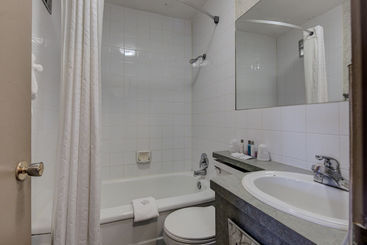 هتل Sands Inn & Suites