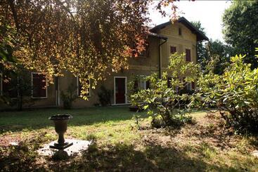 Villa Helios Holiday Home - Varese