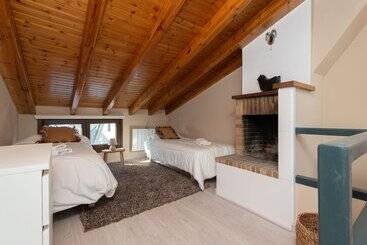 Apartamentos Vaquers Mikka 3000