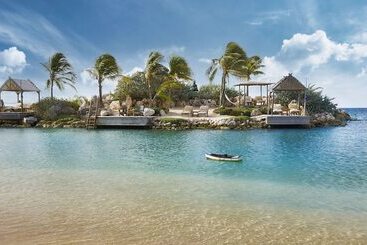 Baoase Luxury Resort