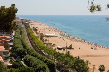 Camping Bungalows El Far