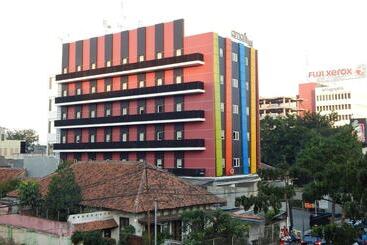 Amaris Hotel Senen