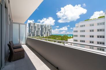 هتل Boulan South Beach