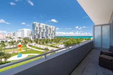 هتل Boulan South Beach