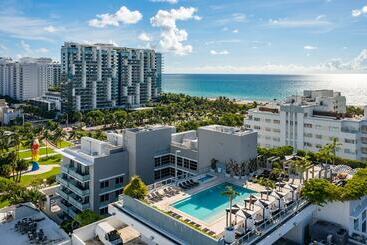 هتل Boulan South Beach