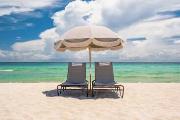 هتل Boulan South Beach