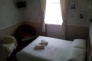 هتل Brampton Guest House