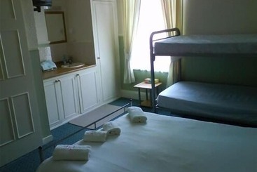 هتل Brampton Guest House