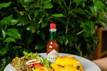 هتل Deli River And Restaurant Omlandia