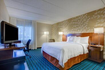 هتل Fairfield Inn By Marriott Burlington Williston