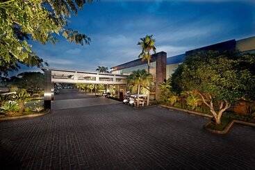 Fm7 Resort Hotel   Jakarta Airport