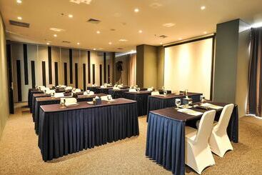 Fm7 Resort Hotel   Jakarta Airport