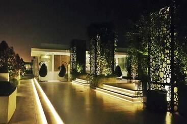 Fm7 Resort Hotel   Jakarta Airport