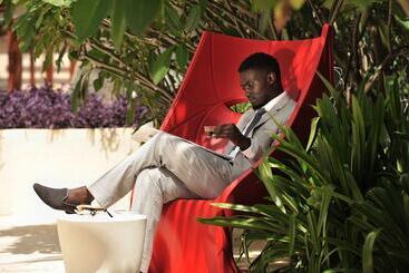 هتل Ibis Dakar