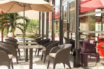 هتل Ibis Dakar