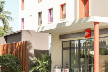 هتل Ibis Dakar
