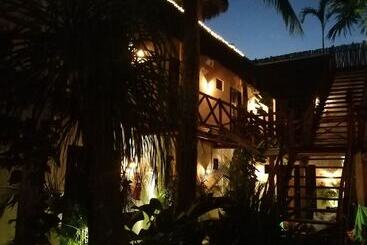 هتل Kin Ha Tulum