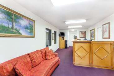 فندق Knights Inn Point South Yemassee