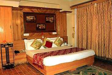 هتل Nandini Residency