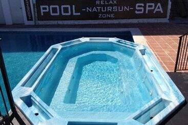 هتل Natursun