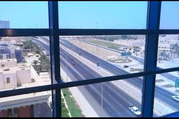 هتل Phoenicia Tower