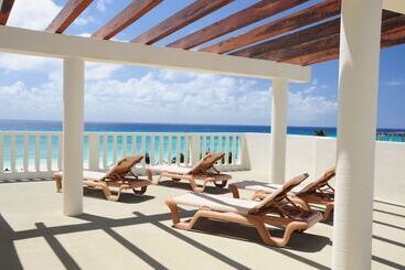 هتل Posada Sian Kaan Playa Del Carmen