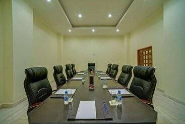 هتل Royal Sarovar Portico Siliguri