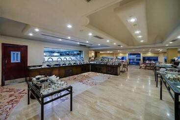 هتل Royal Sarovar Portico Siliguri