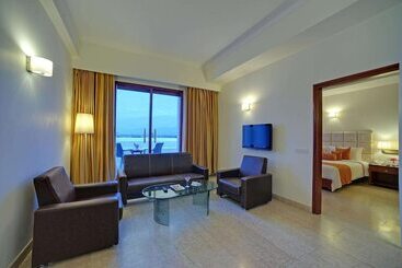 هتل Royal Sarovar Portico Siliguri