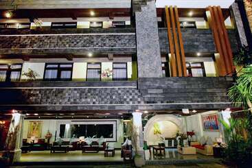 هتل The Bali Dream Villa & Resort Echo Beach Canggu