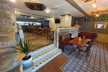 هتل The Lugger Inn