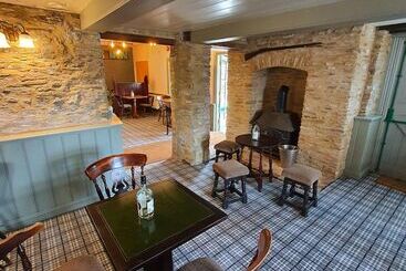 هتل The Lugger Inn