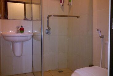ホテル The Studio Inn Nusa Dua