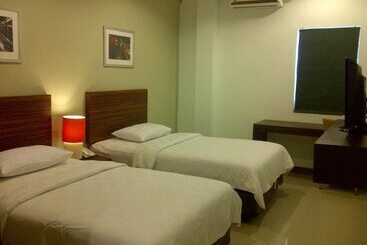 ホテル The Studio Inn Nusa Dua