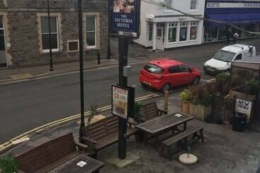 The Victoria - Burnham on Sea
