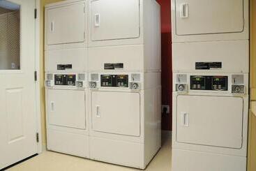 هتل Towneplace Suites By Marriott Colorado Springs South