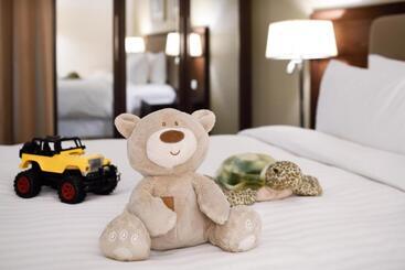 Marriott Executive Apartments Riyadh, Convention Center