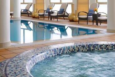 Marriott Executive Apartments Riyadh, Convention Center