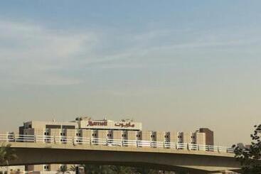 Marriott Executive Apartments Riyadh, Convention Center