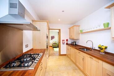 Staycity Aparthotels Edinburgh West End