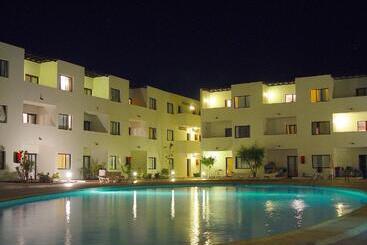 Tabaiba Apartamentos Lanzarote Paradise