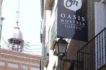هاستل Oasis Backpackers' Toledo