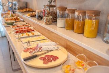 Apartahotel & Spa Jacetania